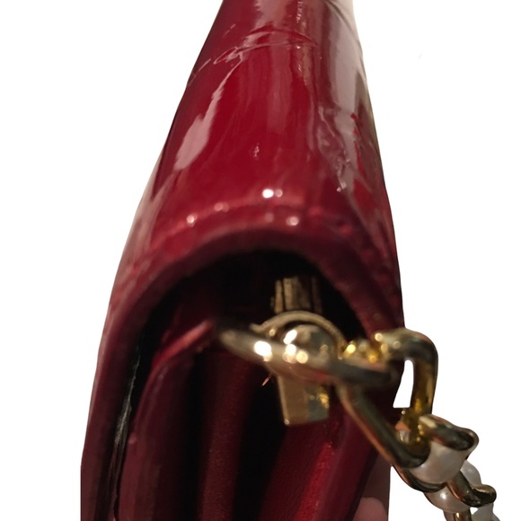 Authentic Louis Vuitton Red Vernis Sarah Wallet /WOC - Picture 7 of 14